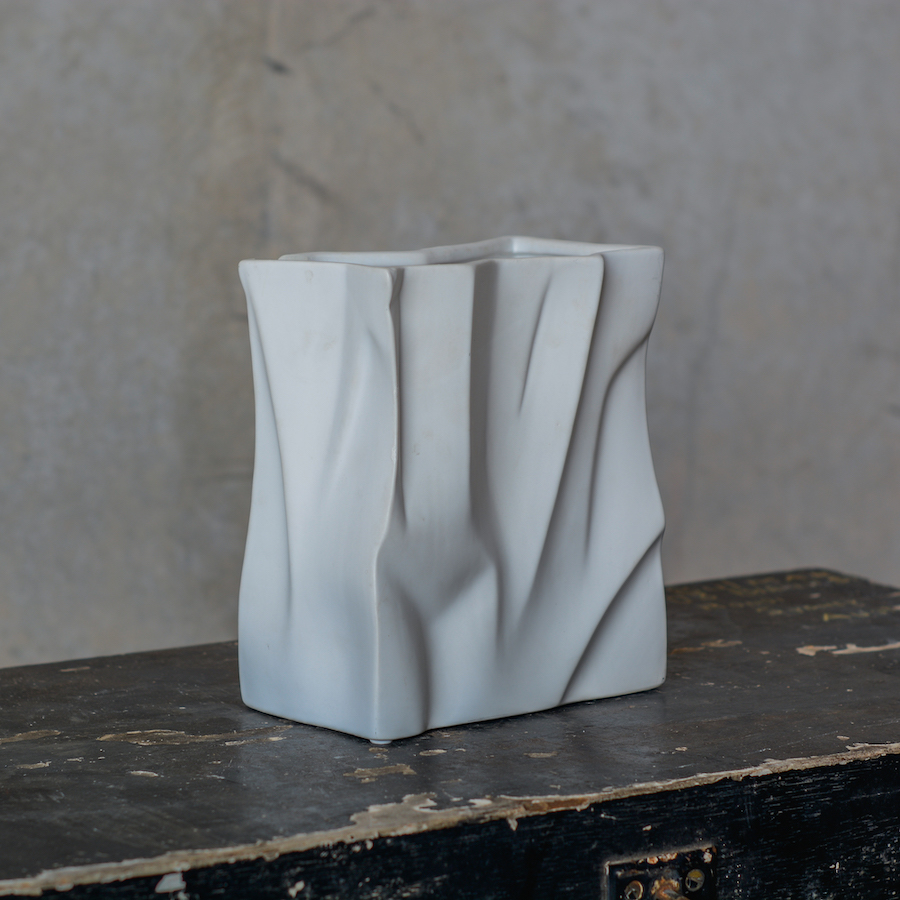 paper bag vase white for flower arrangement