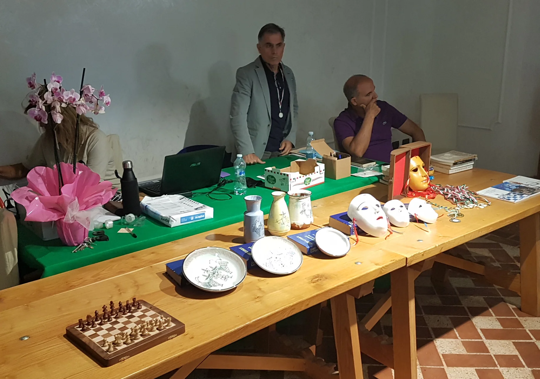 I premi in artigianato locale