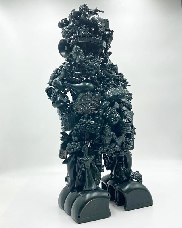 &lsquo;McBoy&rsquo;
Happy meal toys, superglue, acrylic
25 x 60 x 18cm
&pound;500 or more if you like

We should talk. 
#upcycling
#fatboy
#happymeals 
#merchandise
#consumerism
#collector
#mcdonaldshappymealtoy 
#sculpture
#originalart
#lockdownart