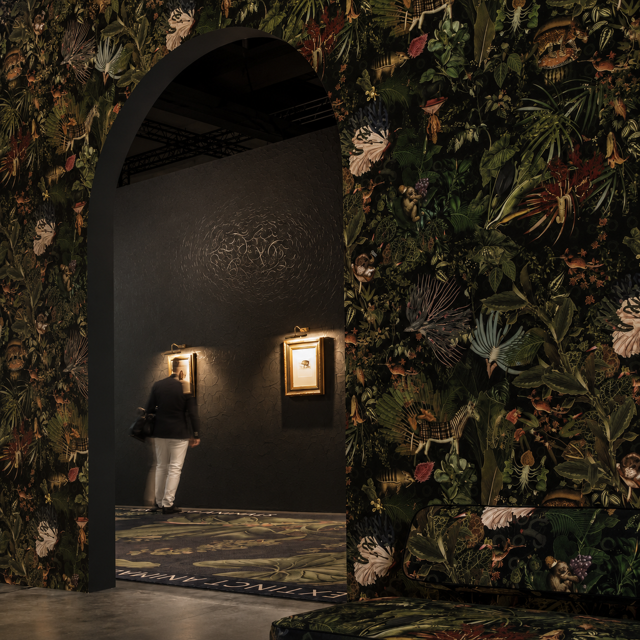 Archway detail: Architectural view of the decorative archway framing the immersive exhibition space designed by Studio Michiel Wijnen for Moooi.