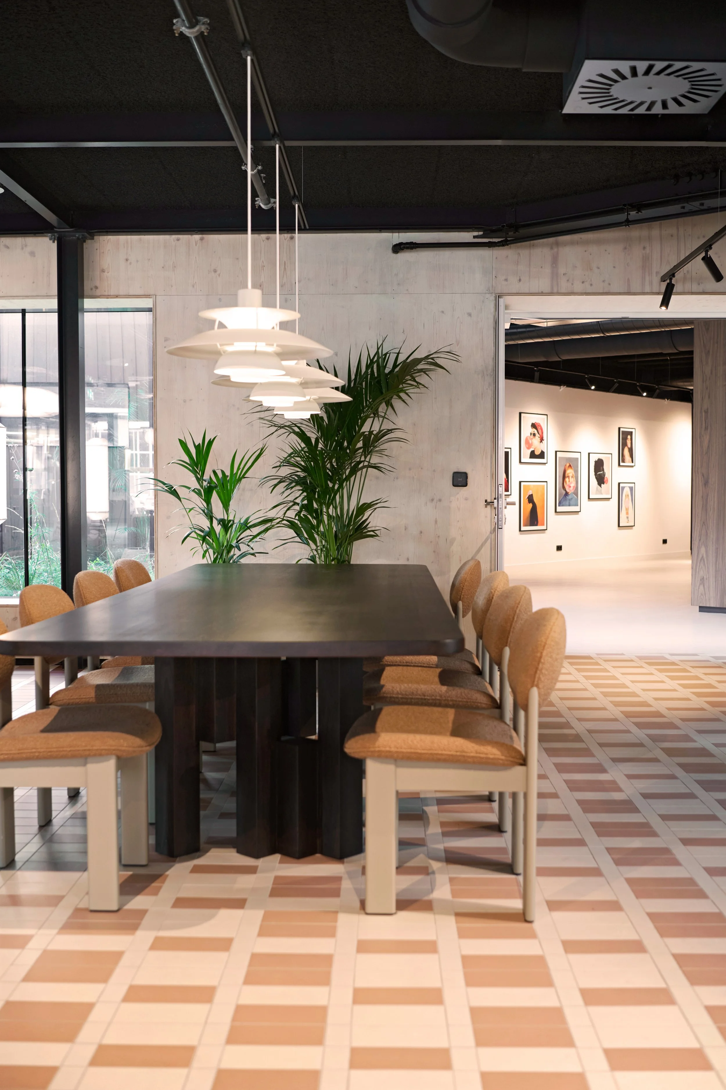 Mokko meeting table in the KBF Warehouse lobby