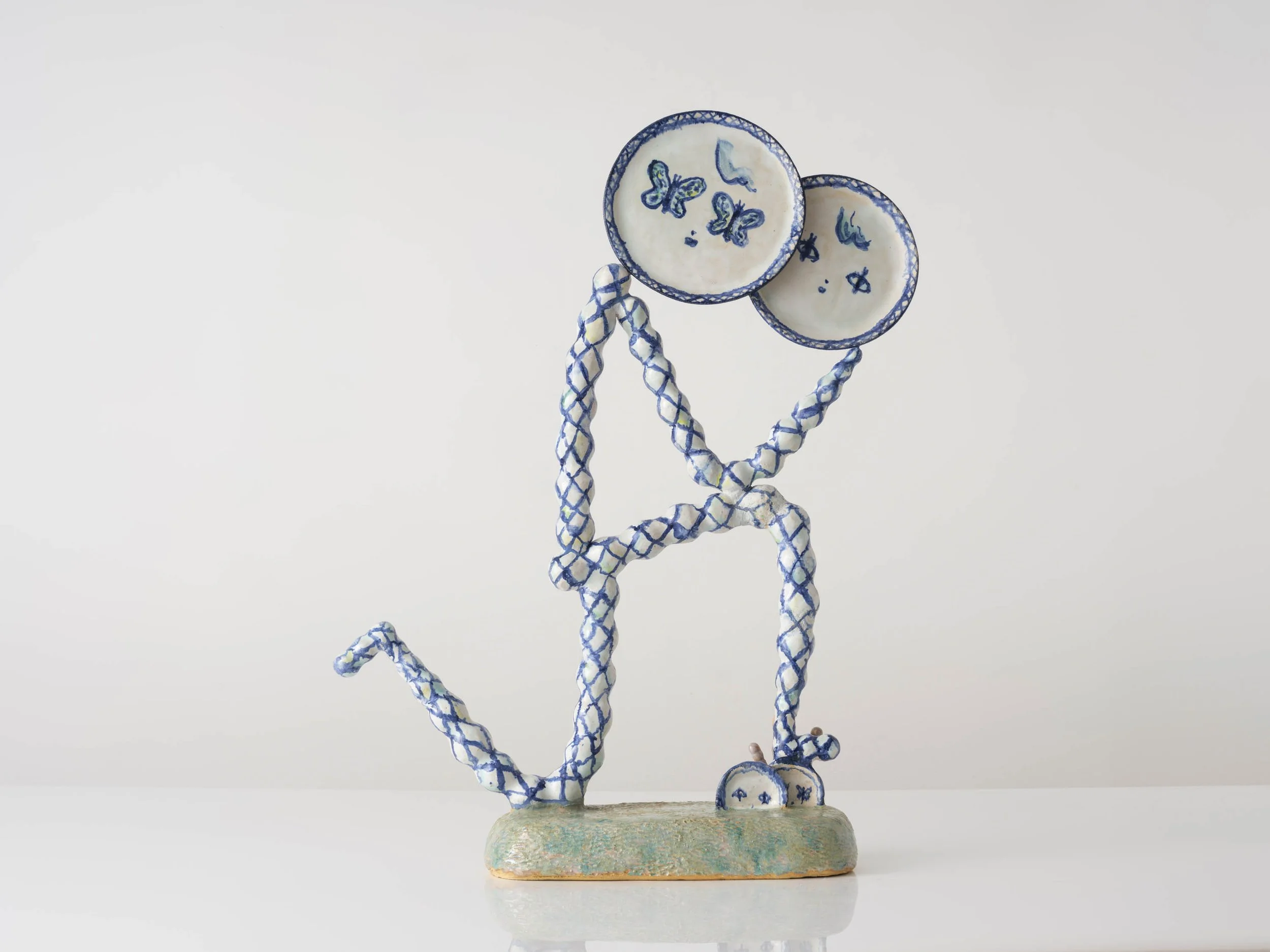 Kneeling Alters, 2025