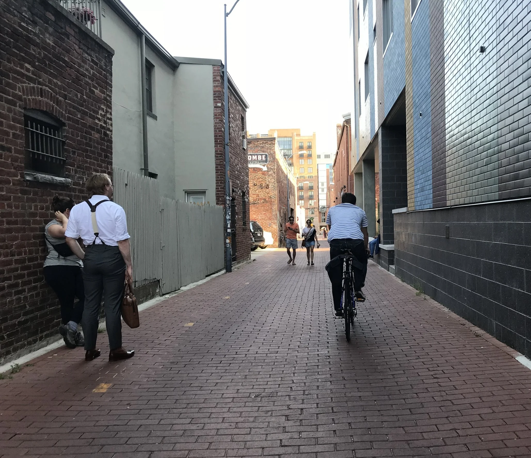 Alleys Make Walkable Places In Washington