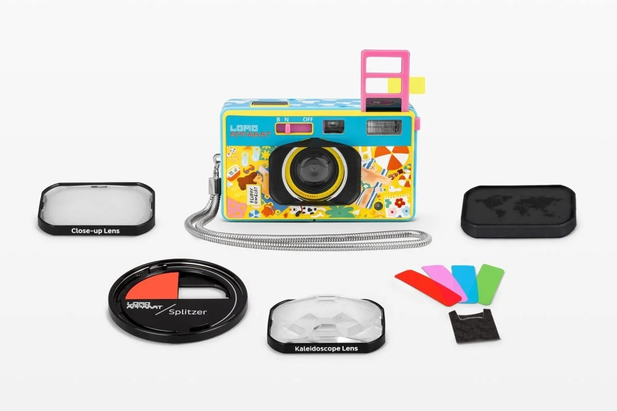 lomoapparat_fluffy_content-accessories-grey.jpg
