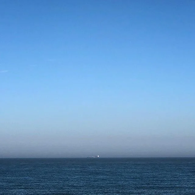 Big old container ship out there in the blue.
#aldeburgh #aldeburghbeach