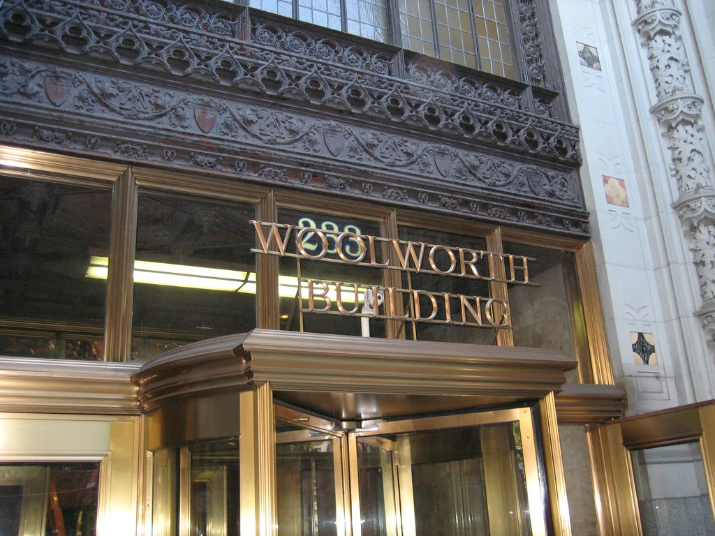 WOOLWORTH BUIILDING