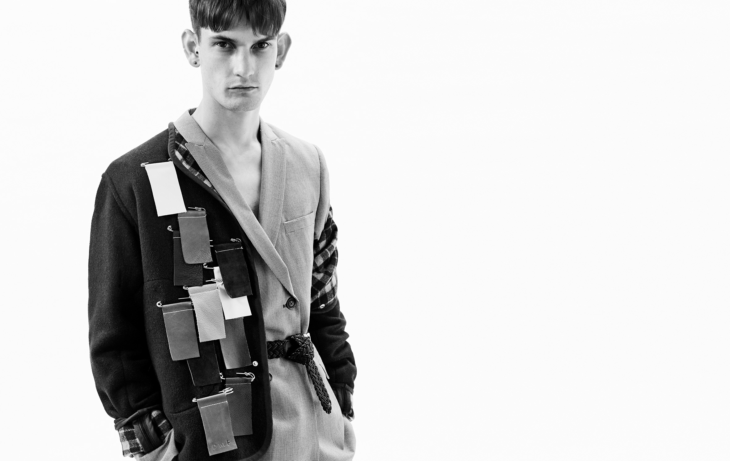 1_APOLLO_AW17_FLORIAN_RENNER_FINAL_DPS.jpg