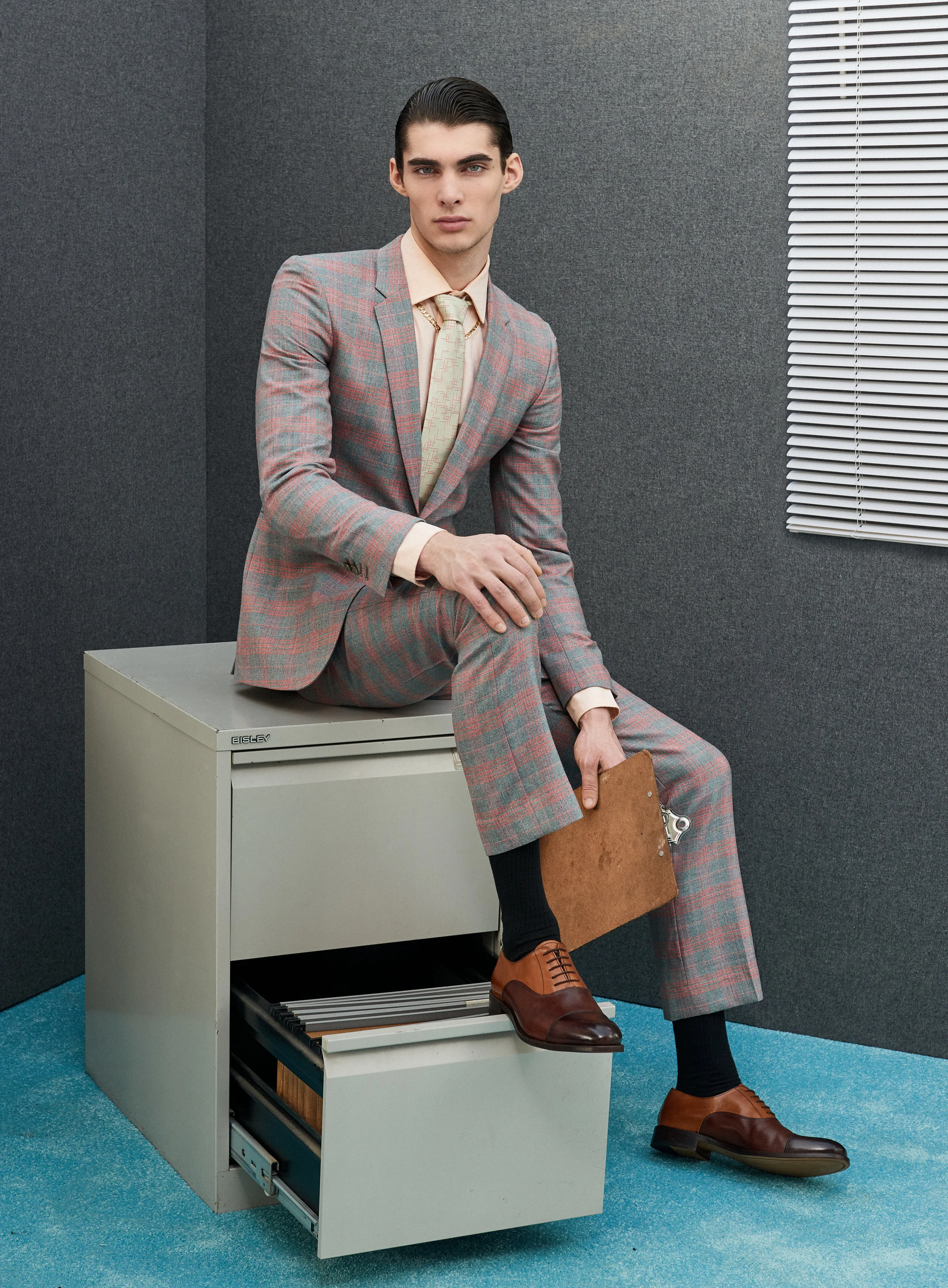 SHORTLIST_SUMMER_TAILORING_03_FINAL.jpg