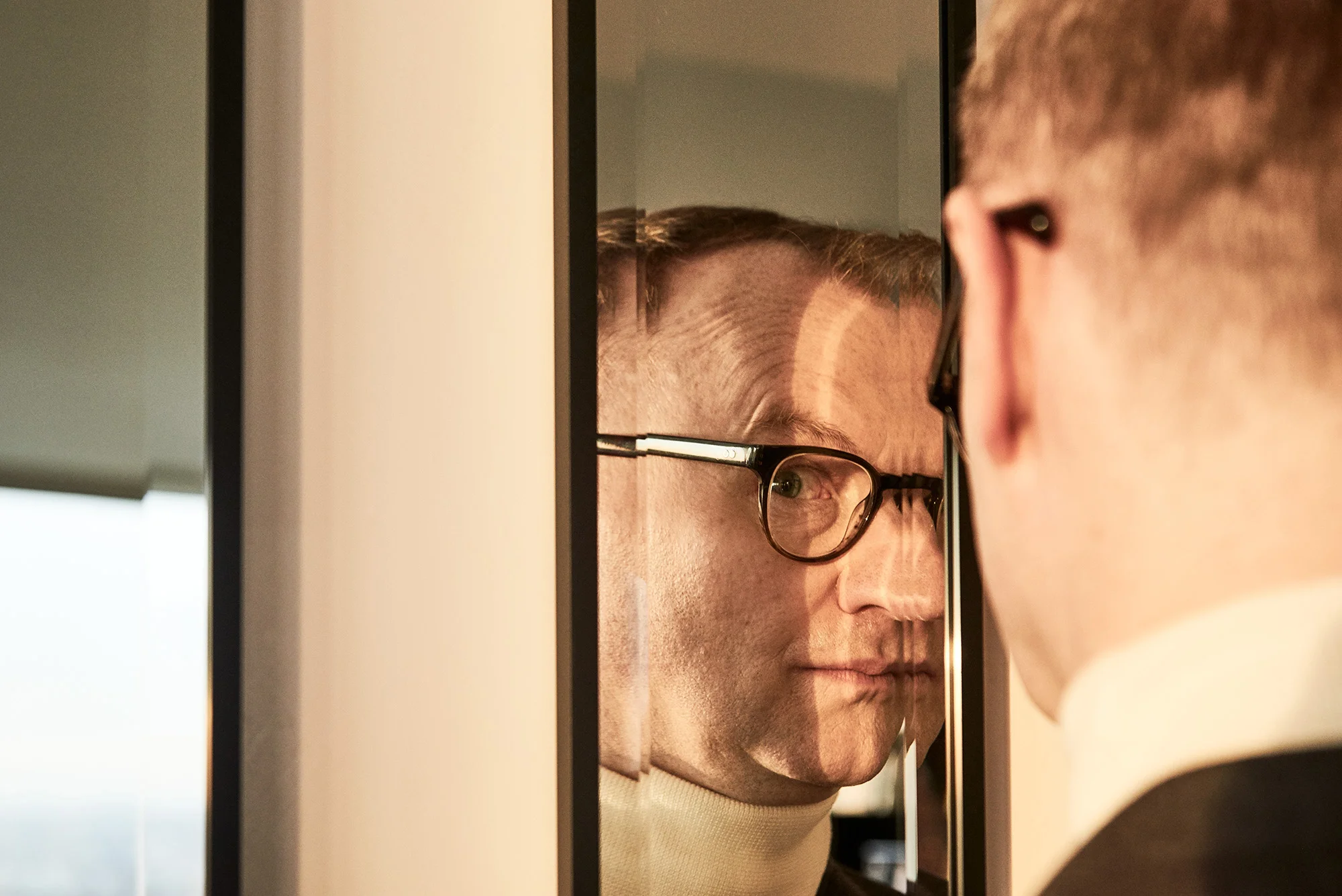 MARK_GATISS_JACKAL_FLORIAN_RENNER_01.jpg