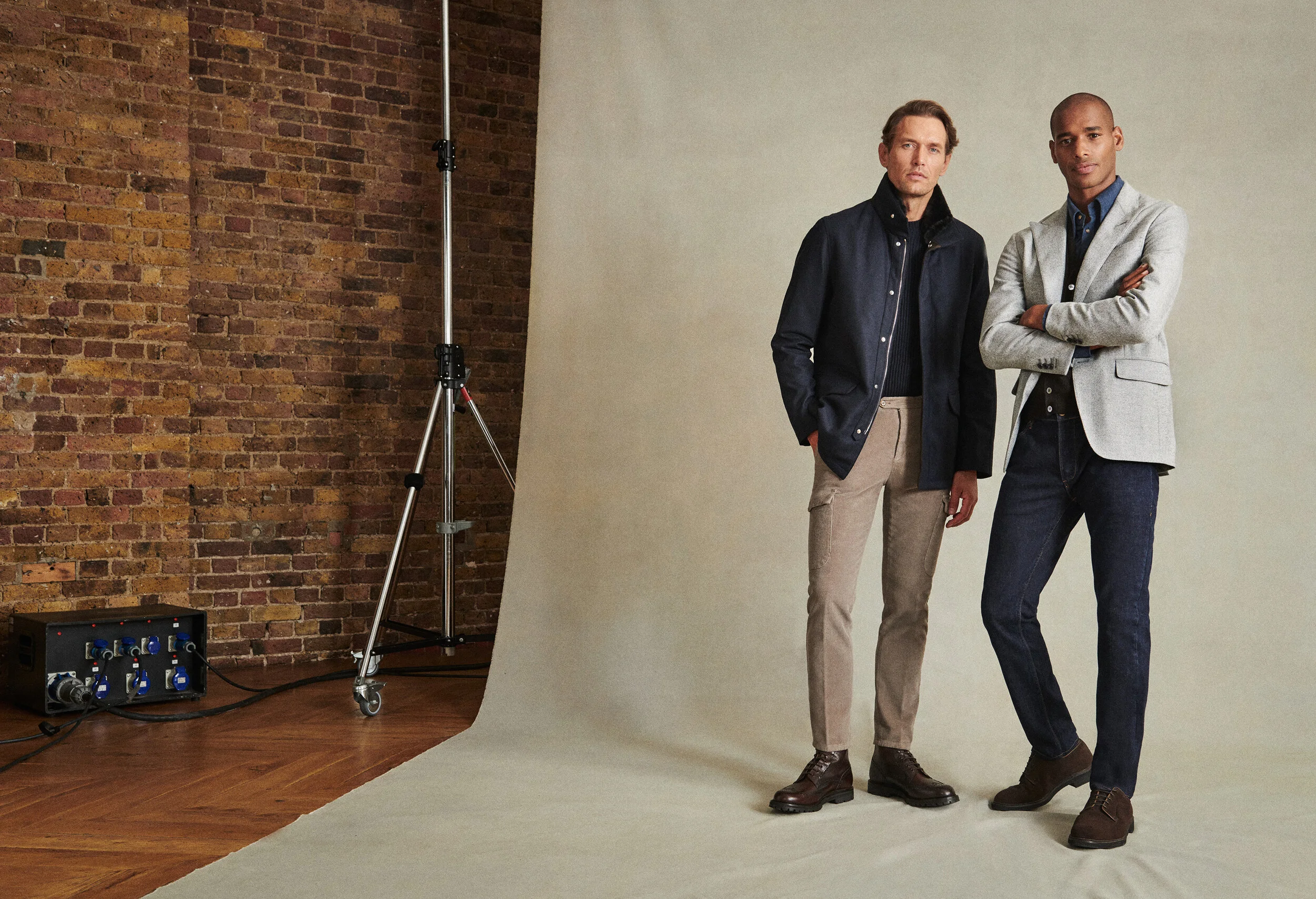 THOM_SWEENEY_AW20_08&9_050_FINAL_lowres.jpg