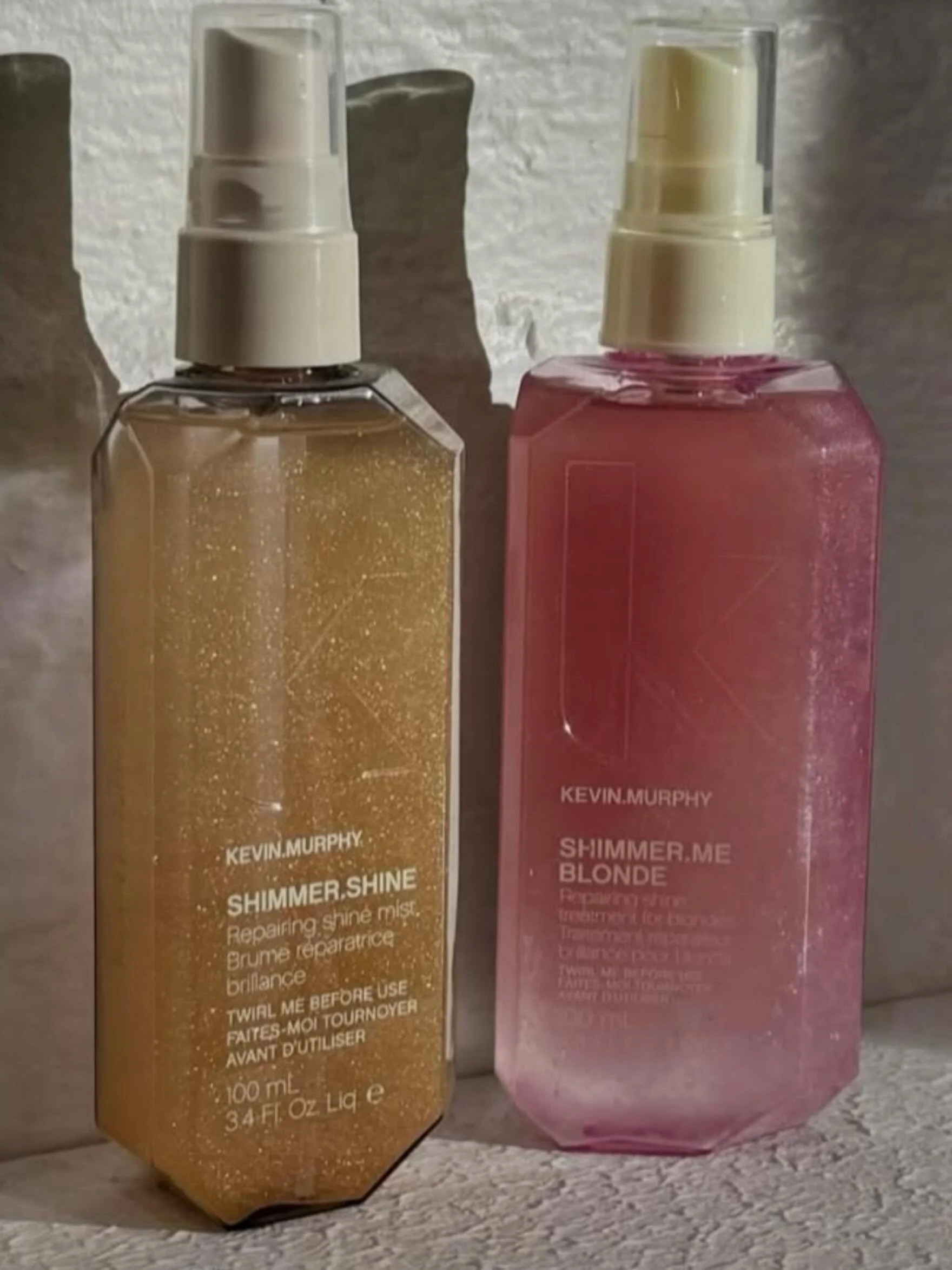 ✨ Shine season is officially open. ✨
Meet our two favorite ways to make hair look like actual liquid light . @kevinmurphyhair Shimmer.Shine for that golden, glittery glow, and Shimmer.Me Blonde for keeping blonde looking bright, beautiful, and repair