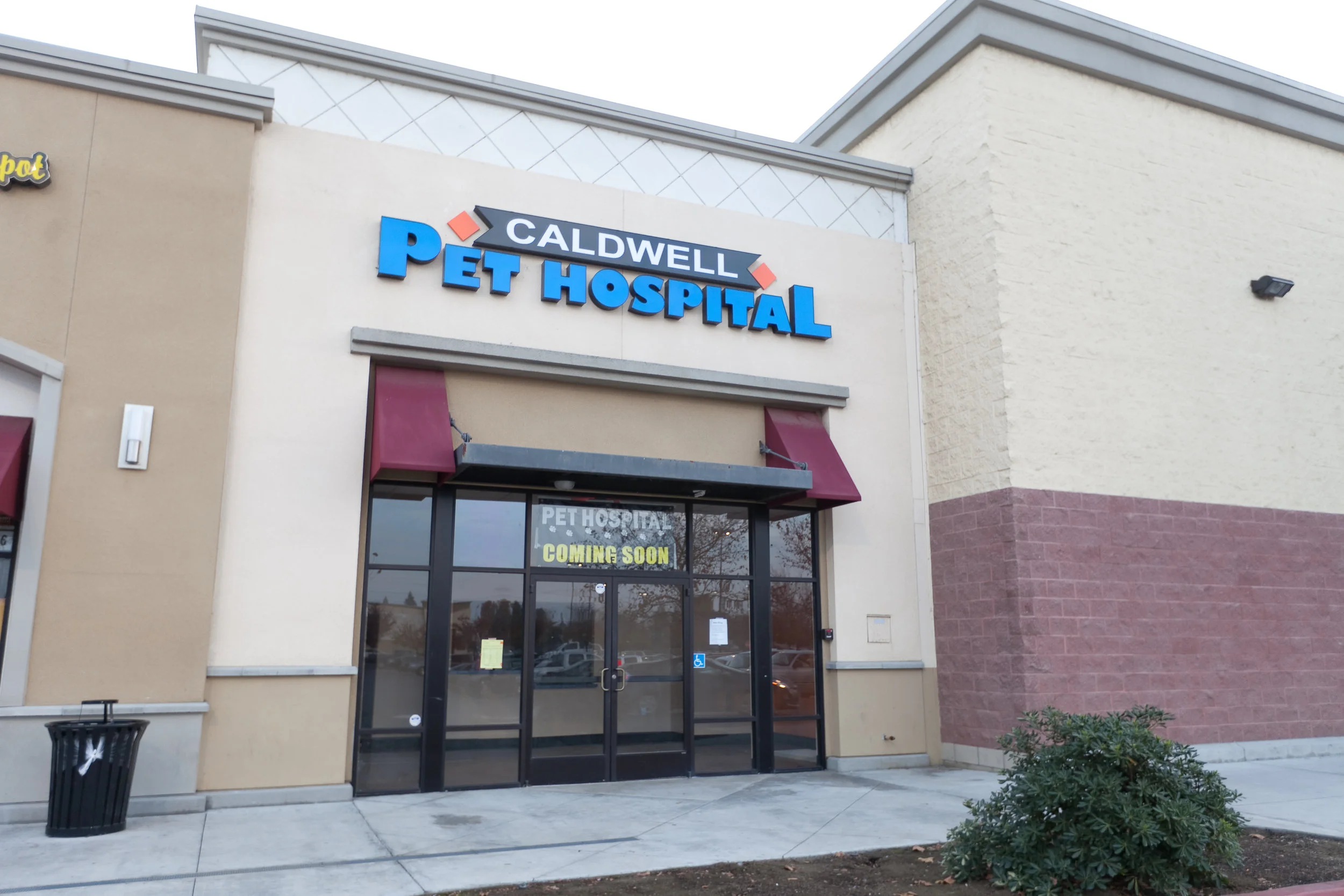 Caldwell Pet Hospital, Visalia