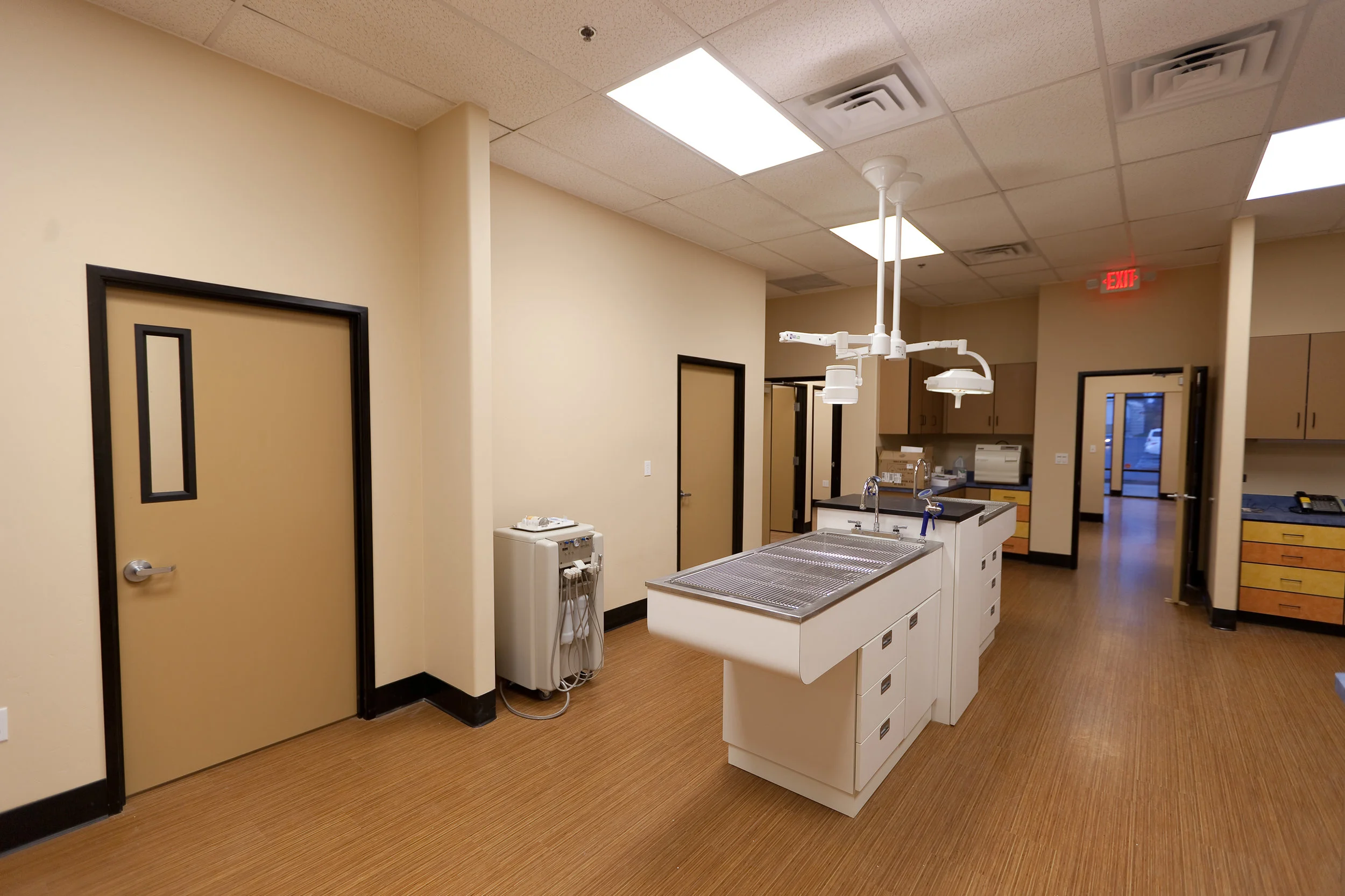 Vet Clinic-26.jpg