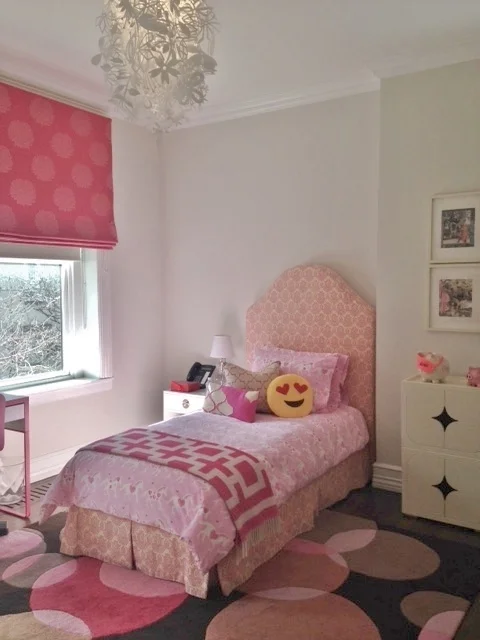 H D's rm 2015 - foot of bed.JPG