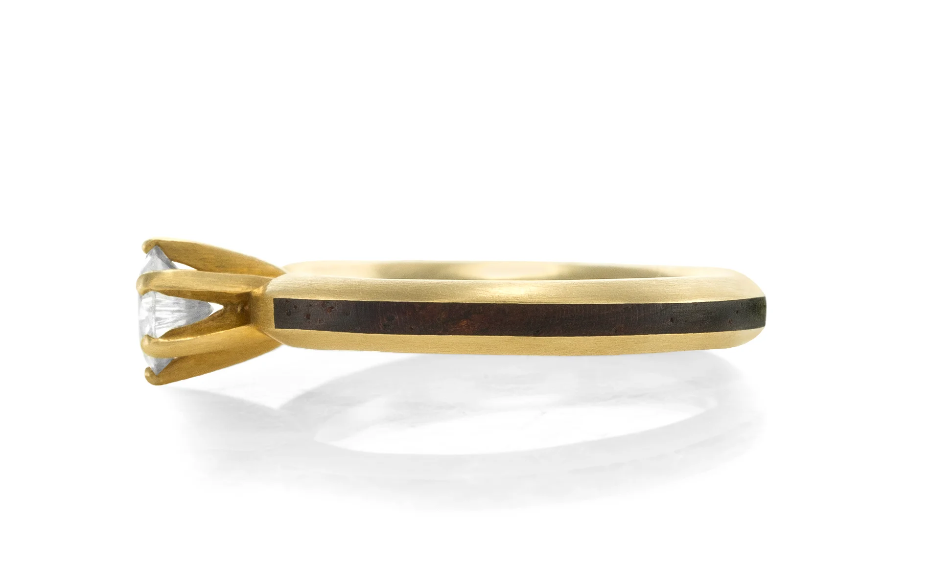 yellow-side-6-claw-diamond.jpg