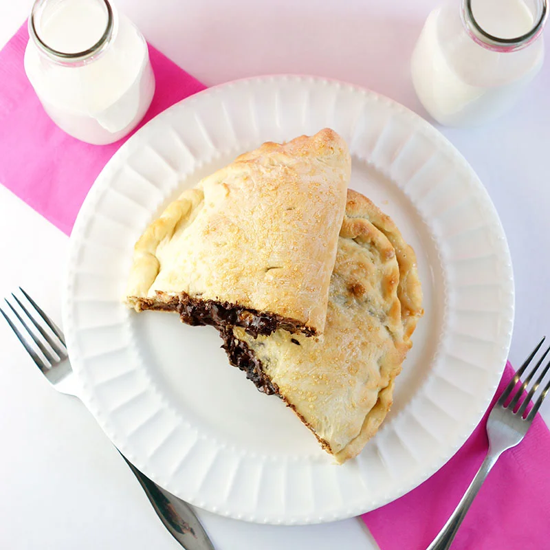 chocolate-chip-calzone3.jpg