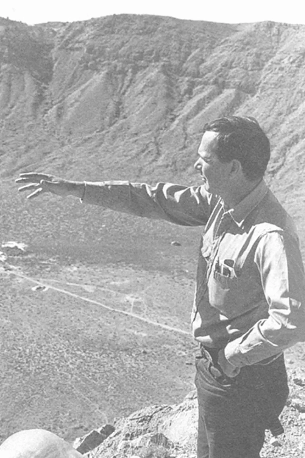 barringer-crater-company-Gene-Shoemaker.jpg