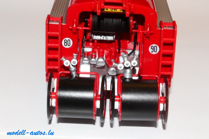 DSC_14122 (Small).JPG1.JPG