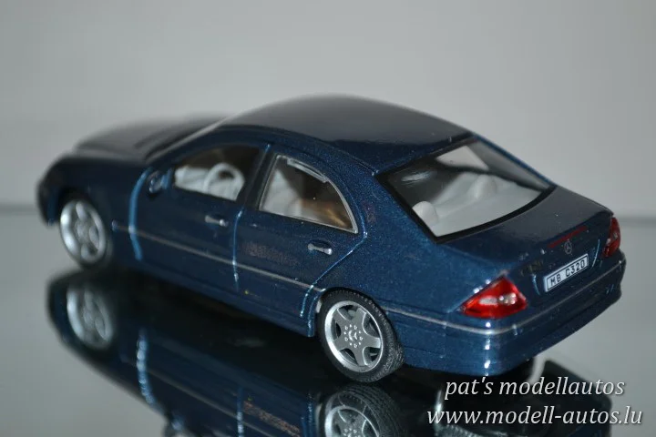 DSC_11667 (Small) (2).JPG