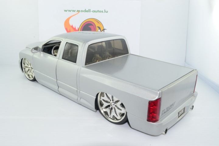 DSC_12477 (Small).JPG