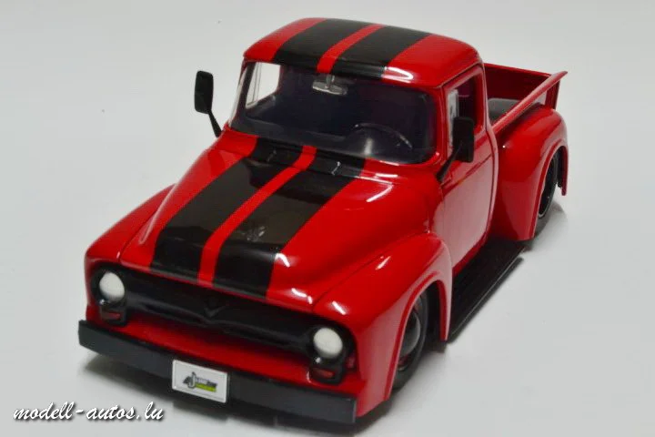 DSC_17950 (Small).JPG