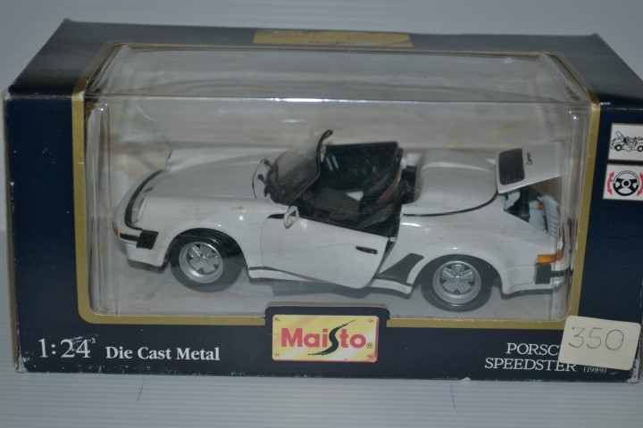 DSC_9831 (Small) (Small).JPG