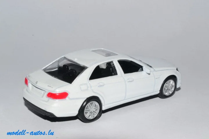 DSC_14197 (Small).JPG1.JPG