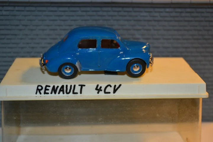 DSC_8759 (Small).JPG