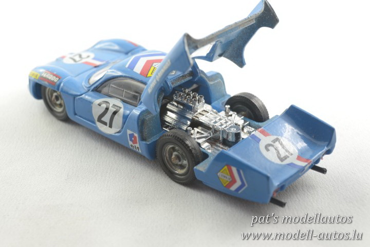 DSC_11985 (Small) (Small) (2).JPG