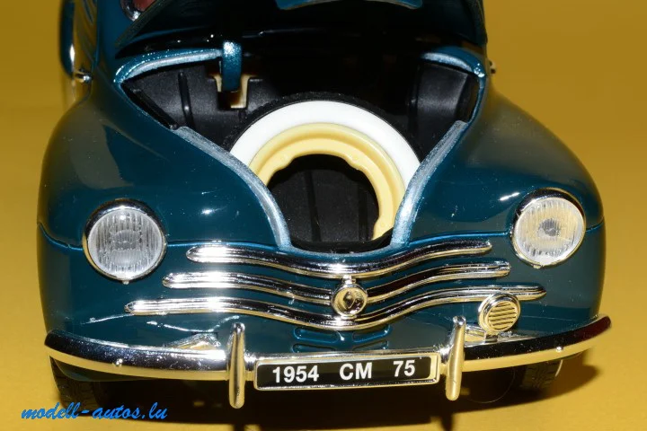 DSC_13769 (Small).JPG1.JPG