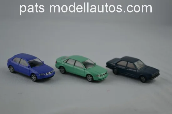 DSC_3956 (Custom) (Small).JPG