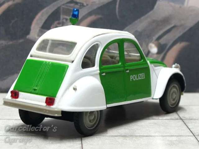 IMG_23068 (Small) (2).JPG