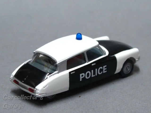 IMG_23318 (Small).JPG