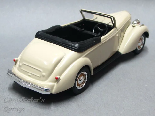 IMG_23383 (Small).JPG