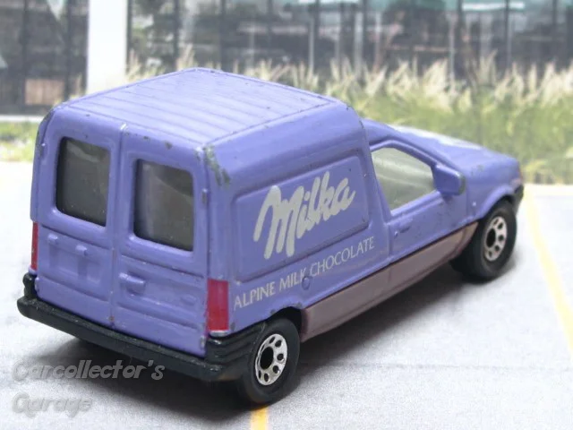 IMG_23716 (Klein) (2).jpeg