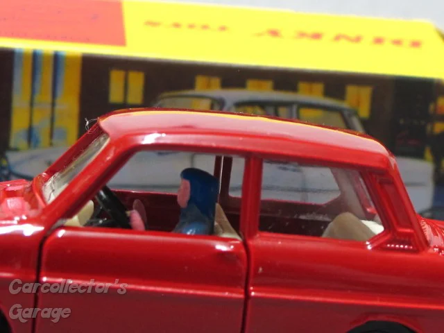 IMG_24076 (Klein) (2).jpeg