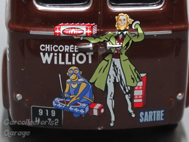 IMG_24621 (Klein) (2).jpeg