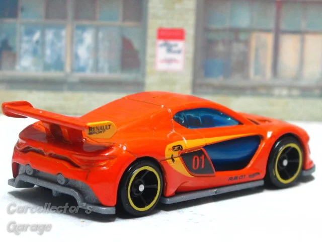 IMG_24662 (Klein) (2).jpeg