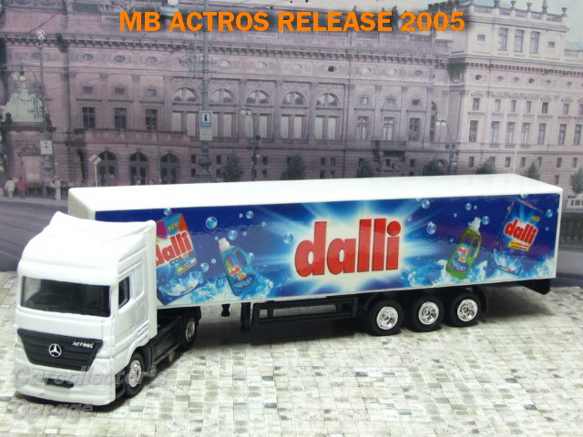 IMG_24753 (Klein) (2).jpeg