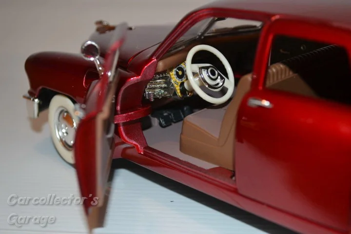 DSC_24976 (Klein) (2).jpeg