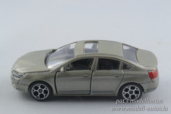 DSC_11694 (Small) (2).JPG