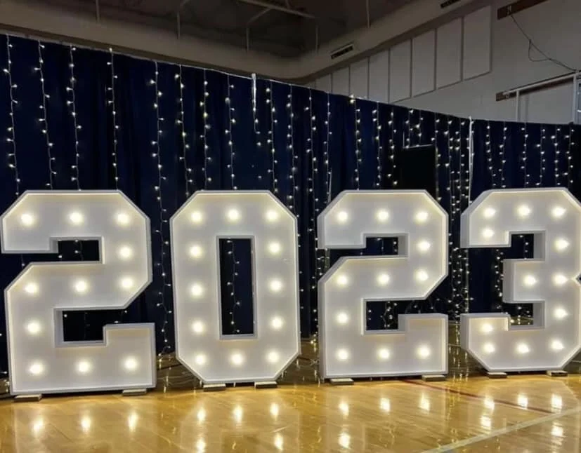 Graduation Five-Foot Number Marque Rentals available for ceremonies and celebrations. DM to reserve and let&rsquo;s get  this party started.  #followmetotheparty
#reneelandryevents