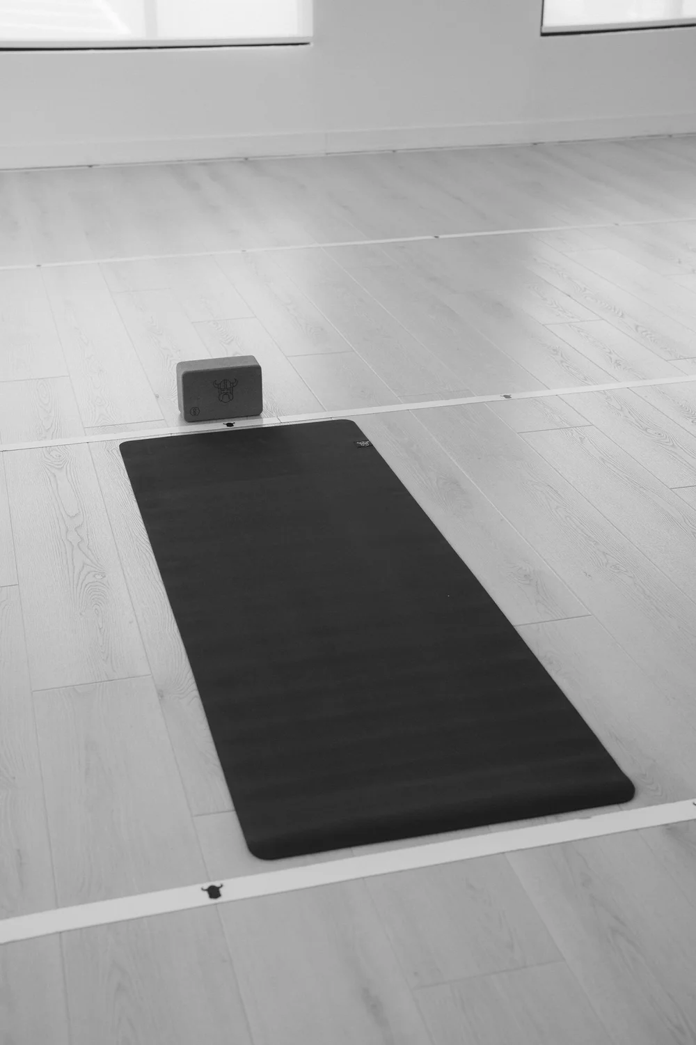 KRIGSMAN / GURUS EARTH PREMIUM RUBBER STUDIO MAT — Krigsman Yoga