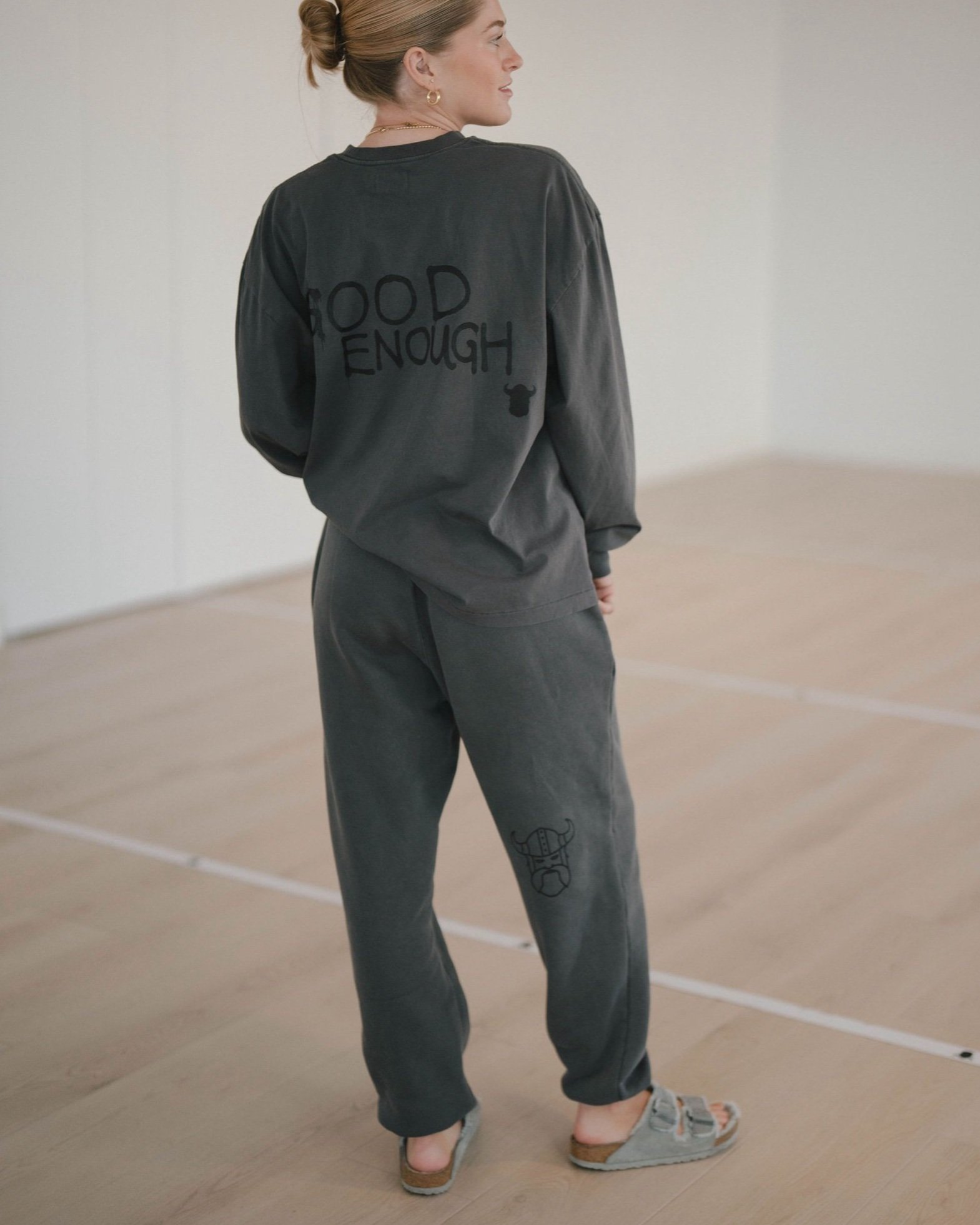 A9F39A99-B4D0-4367-BF25-A18E3C2CAA36.jpg