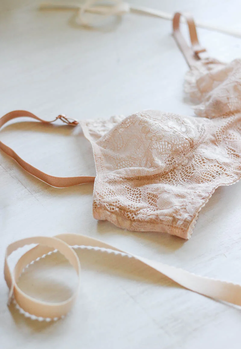 Very-Sarie-Watson-Bra-1-2.jpg
