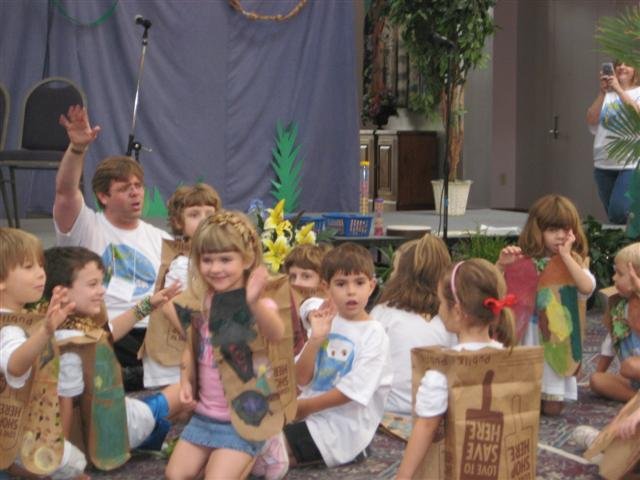 2010 Redeemer Music Camp 4 (Small).JPG