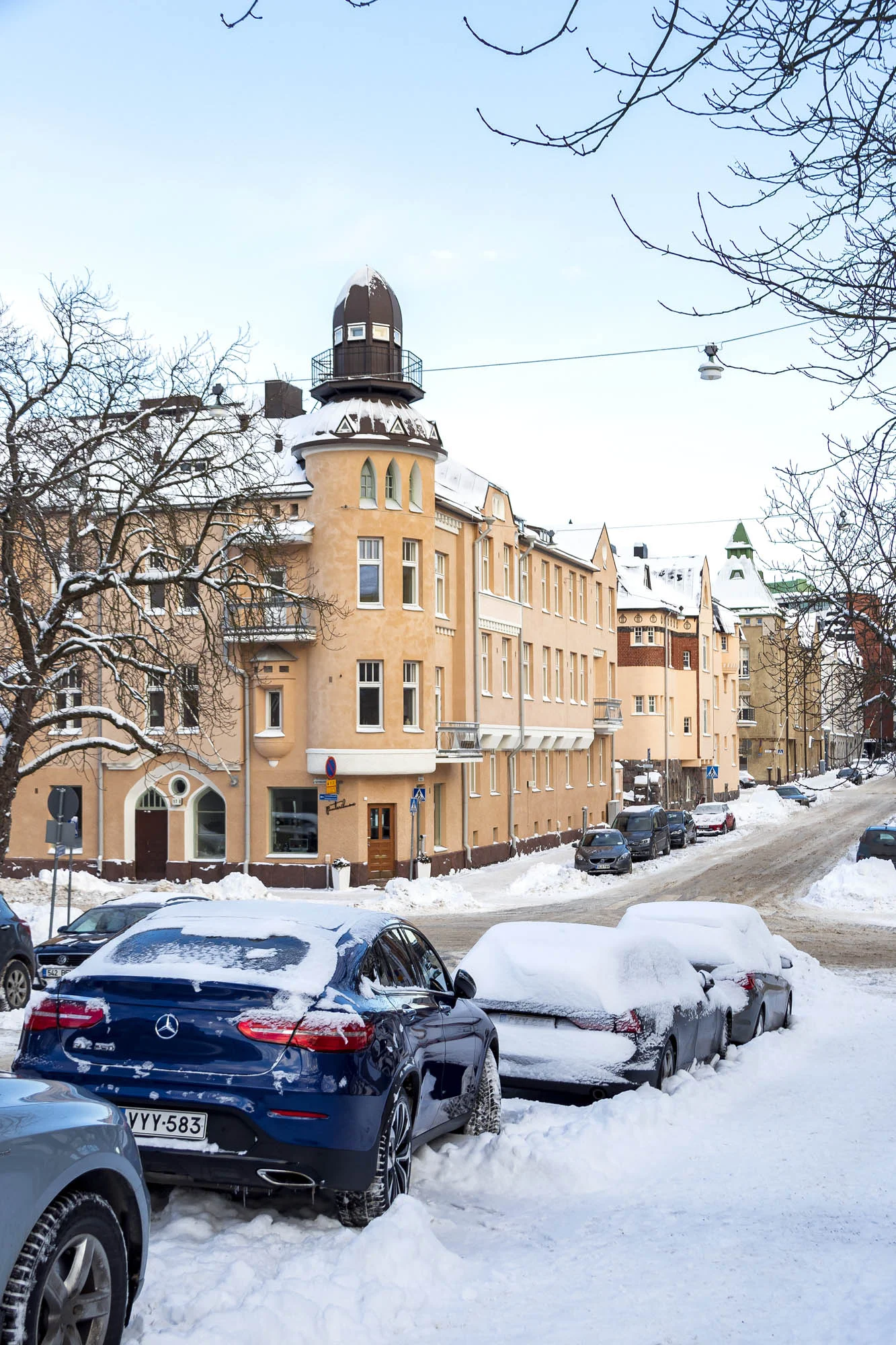 Ullanlinna District