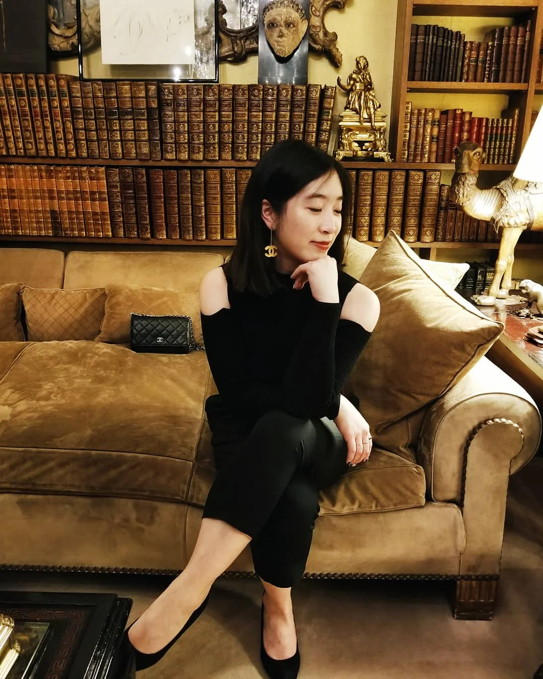 postcards-from-paris-chanel-apartment-02.jpg
