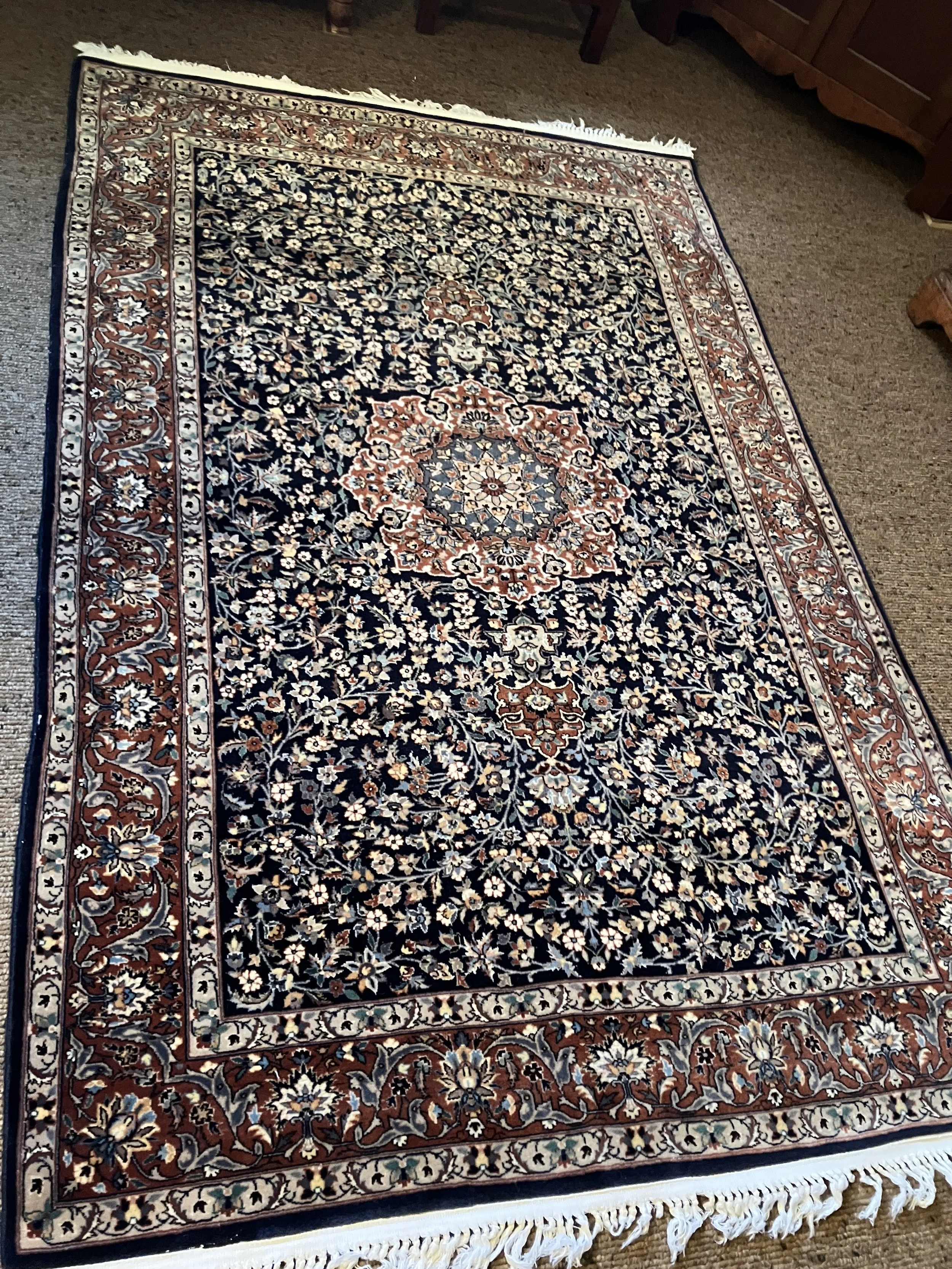 Kashan 55 x 85"