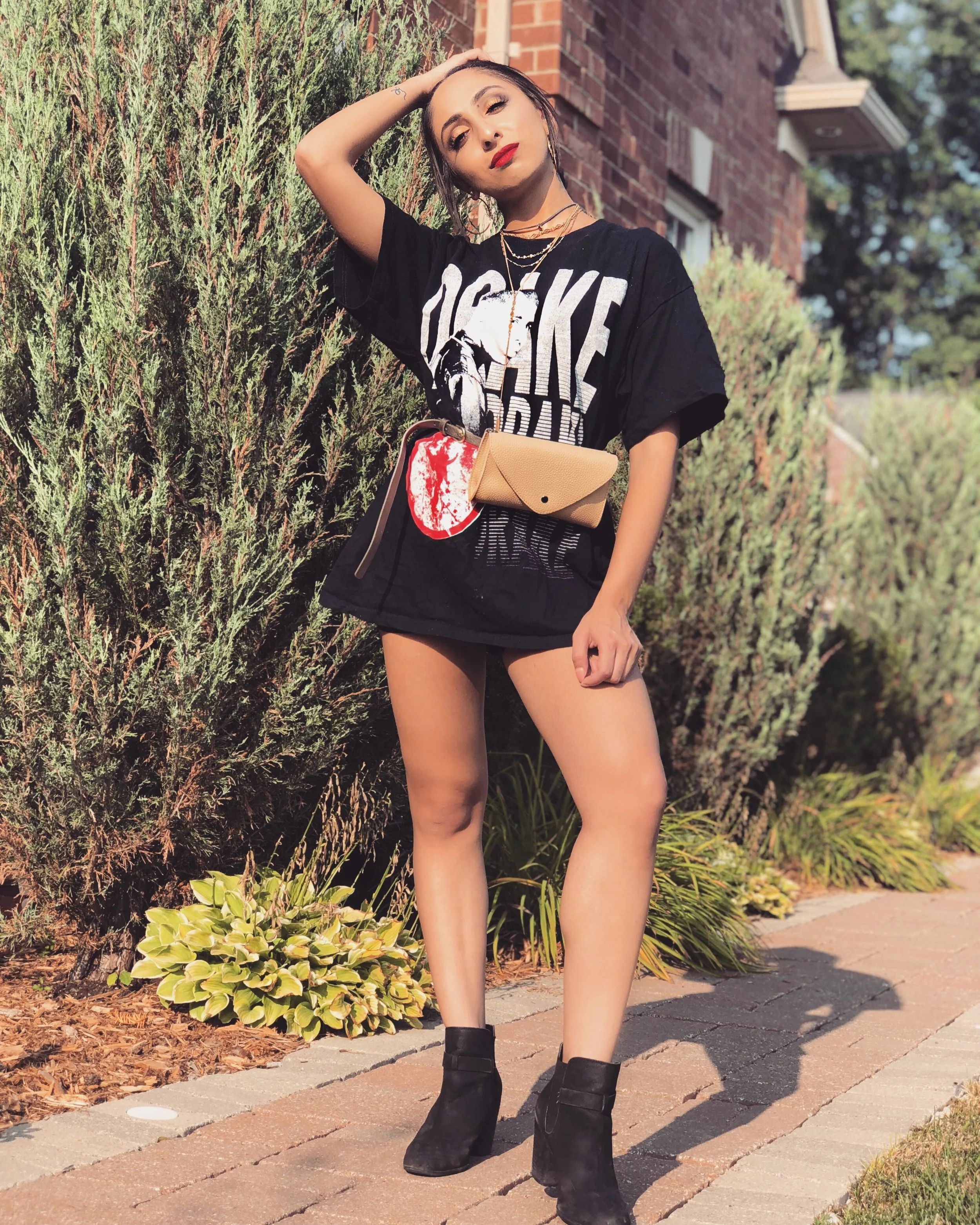 Styling Secrets: Concert Outfits and Makeup